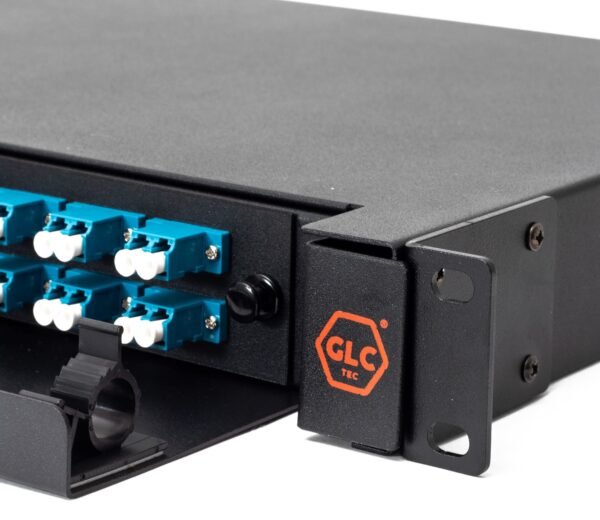 Bandeja Fo C/ 24 Adaptador Lc/pc Dup Y 48 Pigtail Lc/pc